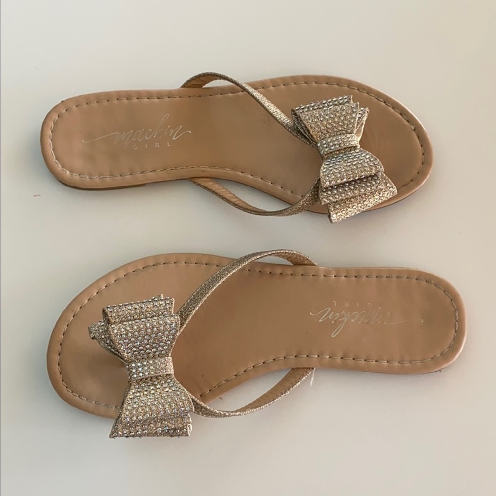 Sequined bow flip flops